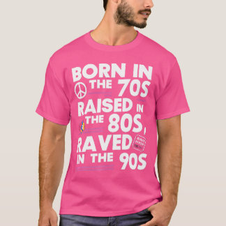 バスケットボールのチャンピオンのフープをAのように撃つ Tシャツ