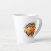 バスケットボールの主力 | カフェラテマグ (右アングル)