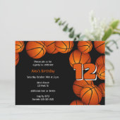 バスケットボールの女の子の男の子の誕生日パーティー 招待状 (スタンド正面)