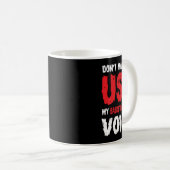 バスケットボールの母の声を使わせるな コーヒーマグカップ (正面右)