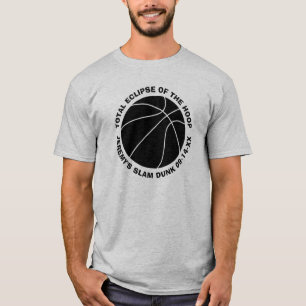 バスケットボールの確実は名前および日付を加えます Tシャツ