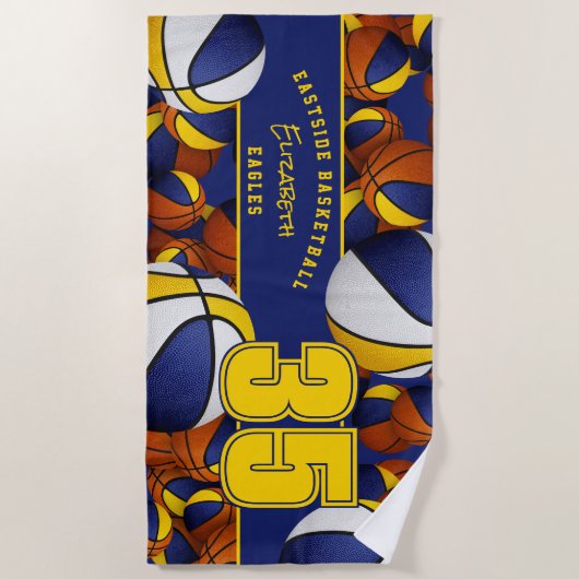 バスケットボールの青い金ゴールドチームカラーの多く ビーチタオル (正面)