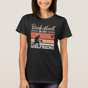 バスケットボールは彼女 Beautiful Design Tシャツ