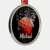 バスケットボールアートワークあなたの名前カスタム メタルオーナメント (右)