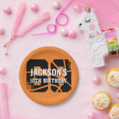 バスケットボールオレンジブラックバースデーパーティー ペーパープレート (パーティー)