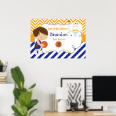 バスケットボールキュートブルネットボーイ誕生日 ポスター (ホームオフィス)