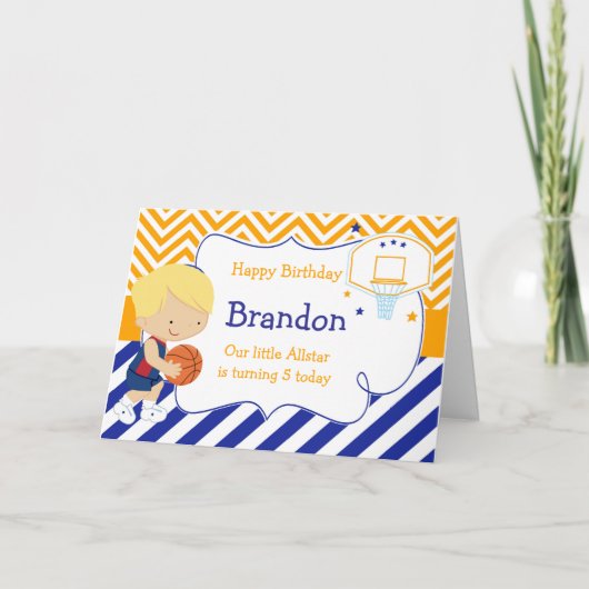 バスケットボールキュートブロンドヘアボーイバースデーパーティー カード (正面)