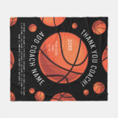 バスケットボールコーチにチームプレーヤー名を追加 フリースブランケット (正面(横))