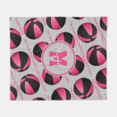 バスケットボールコートは私の幸せな場所ピンクブラック フリースブランケット (正面(横))