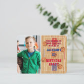 バスケットボールバースデーパーティーの写真 招待状 (スタンド正面)