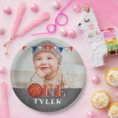 バスケットボールワンチャックボード写真1歳の誕生日 ペーパープレート (パーティー)