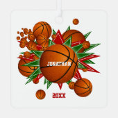 バスケットボール緑の赤い星の男の子の女の子を記念して メタルオーナメント (裏面)