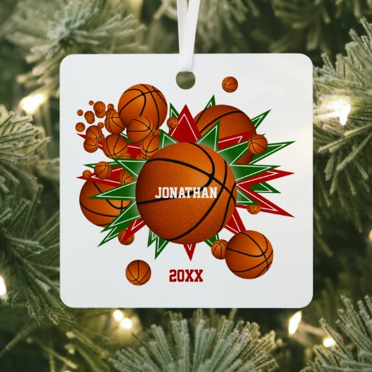 バスケットボール緑の赤い星の男の子の女の子を記念して メタルオーナメント (インサイチュ)