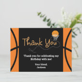 バスケットボール誕生日パーティーのタイポグラフィー感謝 招待状 (スタンド正面)