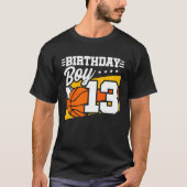 バスケットボール誕生日13歳オールドボーイ13誕生日 Tシャツ (正面)