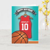 バスケットボール赤いジャージーはカスタムな誕生日を遊ばします カード (黄色い花)
