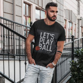 バスケットボール遊がボールを生まれスポーツに勝ち取る Tシャツ