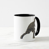 バスケットボール選手がフル体でドリブル文字 マグカップ (正面右)