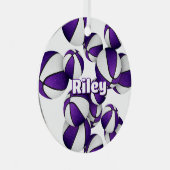 バスケットボール選手のキープサーキッズ名パープルホワイト メタルオーナメント (正面右)