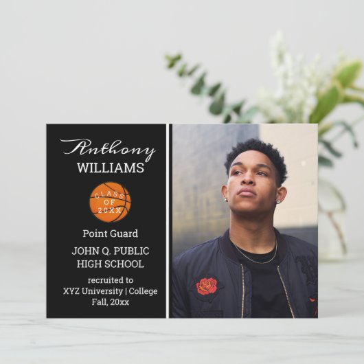 バスケットボール選手の写真卒業発表 招待状 (スタンド正面)