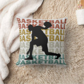 バスケットボール選手ヴィンテージレトロスタイル文字 クッション (ブランケット)