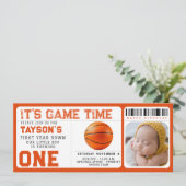 バスケットボール1年目を下る1歳の誕生日チケット 招待状 (スタンド正面)