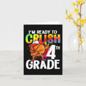 バスケットボール4年生の選手をバックに押し込む準備ができている カード (黄色い花)