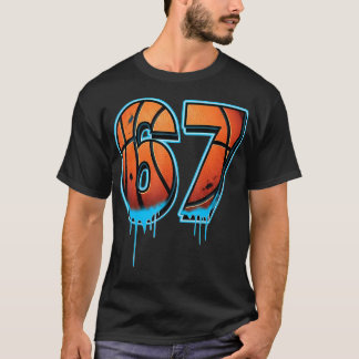 バスケットボール 67 シックス セブン おもしろい 6 7 Gen Alpha ミーム Tシャツ