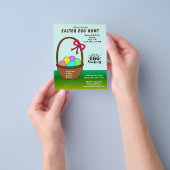 バスケット内のバジェットエッグイースター卵狩り招待状 チラシ (手)