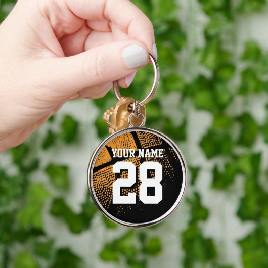 バスケッパーソナライズされたボールジャージーナンバーラージメタル キーホルダー (手)