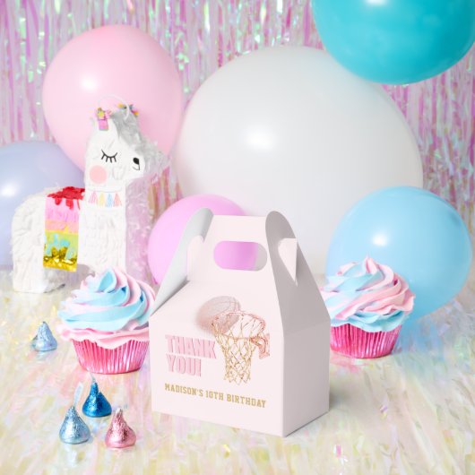 バスケパーソナライズされたットガール誕生日 フェイバーボックス (パーティー)