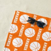 バスケパーソナライズされたットママ名パターン ビーチタオル (インサイチュ)