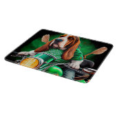 バスセットハウンドドッグ自転車を運転するセント・パトリックの日 カッティングボード (角)