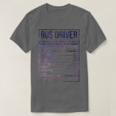 バスドライバおもしろいバス運転栄養ラベル Tシャツ (デザイン正面)
