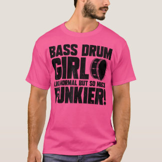 バスドラムガールマーチおもしろいングバンドドラマー Tシャツ
