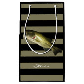 バスフィッシュアウトドアホビーメンズ誕生日 パーソナライズされた スモールペーパーバッグ (正面)