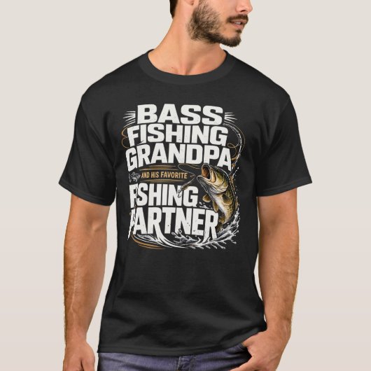 バスフィッシングおじいちゃんお気に入りの釣り仲間 Tシャツ (正面)