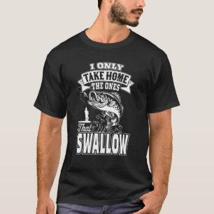 バスフィッシング メンズ ブラックバスを飲み込むやつ Tシャツ