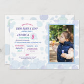 バスボム石鹸が泡立ち誕生日パーティーの写真を撮る 招待状 (正面/裏面)