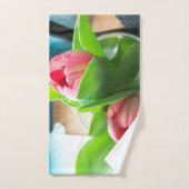 バスルームのタオルのセットにピンクのチューリップ バスタオルセット (ハンドタオル)