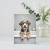 バスルームの面白い犬 ポストカード (スタンド正面)
