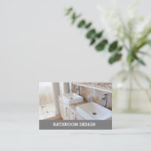 バスルームまたはキッチンデザイナーの通話カード。 名刺 (スタンド正面)