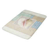 バスルームパーソナライズされた木製ビーチハウスシーシェル バスマット (アングル)