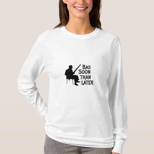 バスーンより後でバスーンのダジャレ Tシャツ (正面)