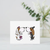 バセおもしろいットハウンド新郎新婦結婚の芸術 ポストカード (スタンド正面)