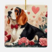 バセットハウンドとバラ – バレンタインデー セラミックオーナメント (裏面)