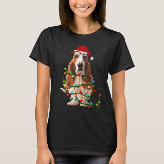 バセットハウンドのクリスマス 面白いバセットハウンドの犬 Tシャツ (正面)