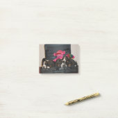 バセットハウンドの子犬のメモ帳 ポストイット (デスク上)