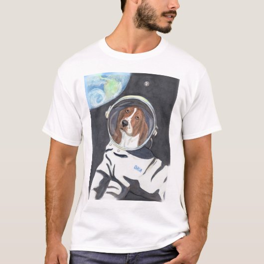 バセットハウンドの宇宙遊泳 Tシャツ (正面)
