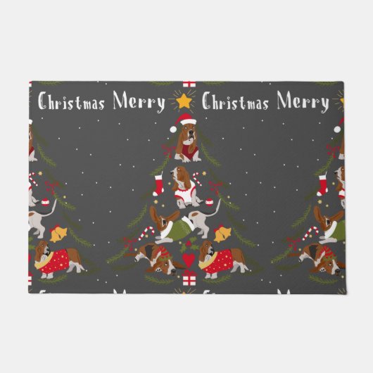 バセットハウンドクリスマスツリークリスマスドッグ恋人 ドアマット (正面)